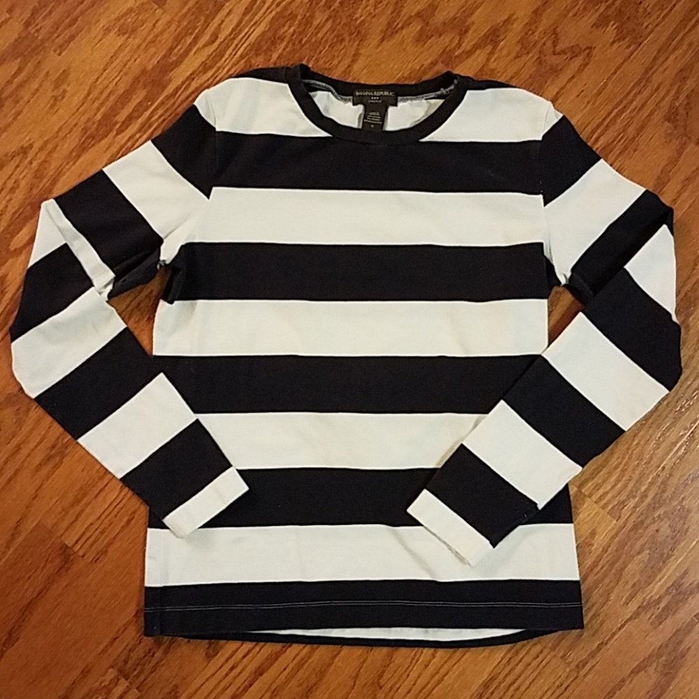 Lila P/Banana Republic shirts - Picture 7 of 8